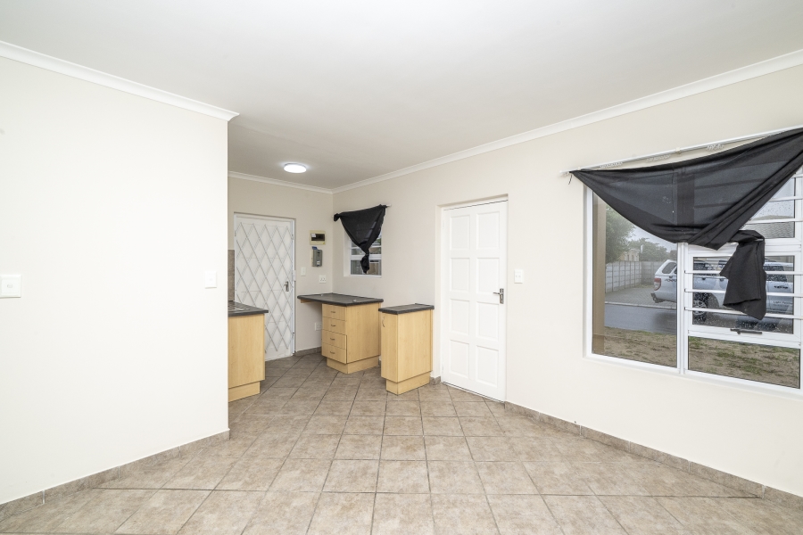 2 Bedroom Property for Sale in Sunset Glen Western Cape